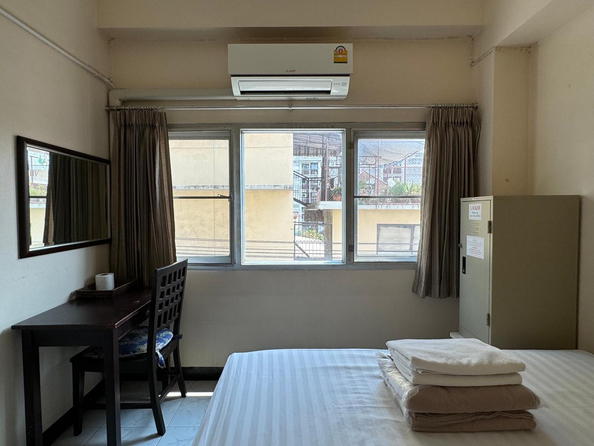 Kc Guest House Bangkok Kültér fotó