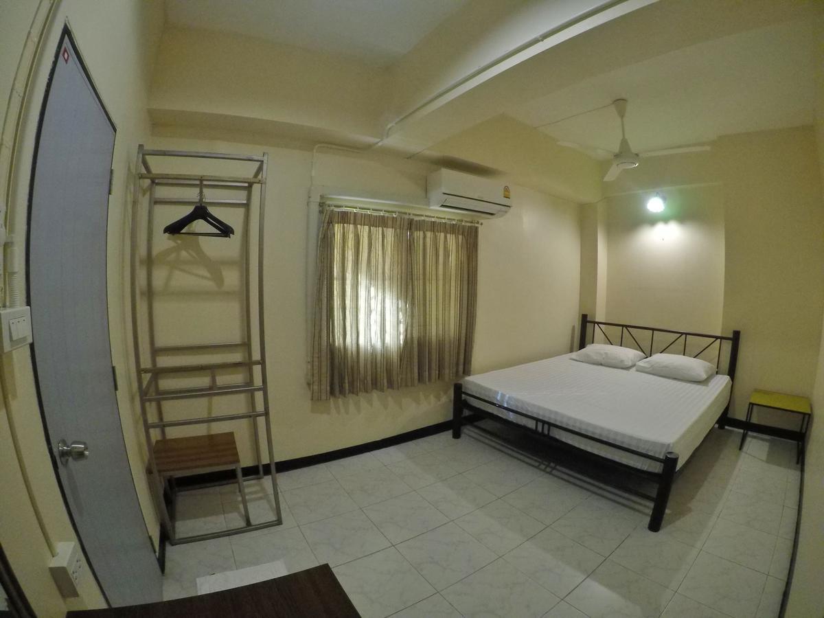 Kc Guest House Bangkok Kültér fotó